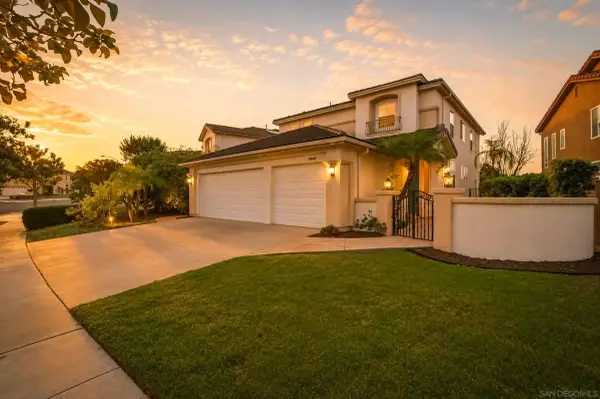 10648 Briarlake Woods Dr, San Diego, CA 92130