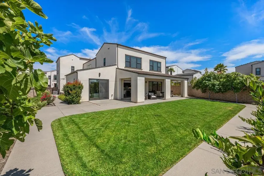 13710 Chestnut Ct, San Diego, CA 92130 - #2