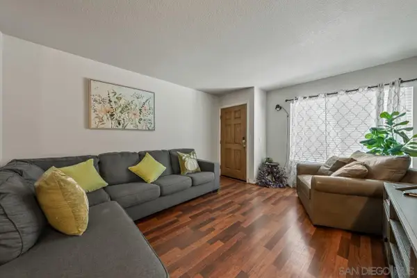 1845 Bayview Heights #99, San Diego, CA 92105