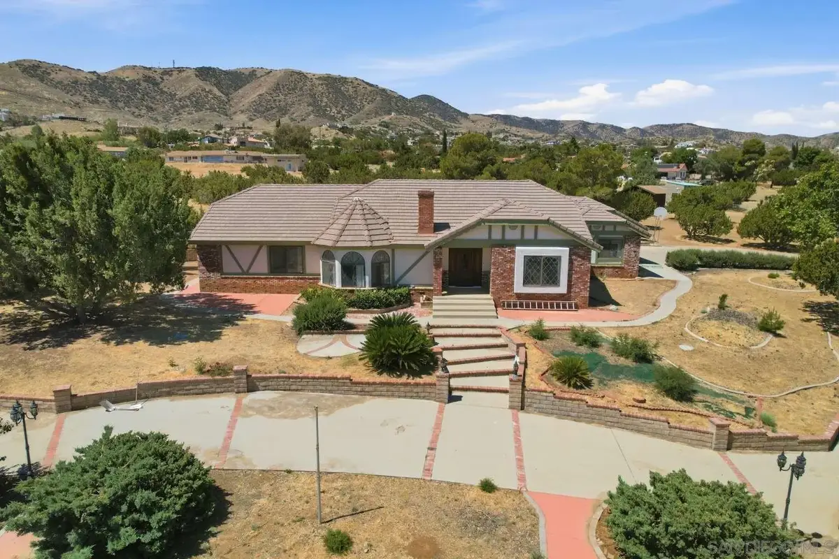 410 Hacienda, Palmdale, CA 93551 - #1