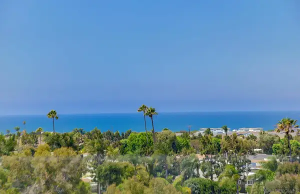 7111 Linden, Carlsbad, CA 92011