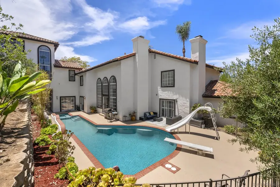 1696 Gil Way, Vista, CA 92084 - #3