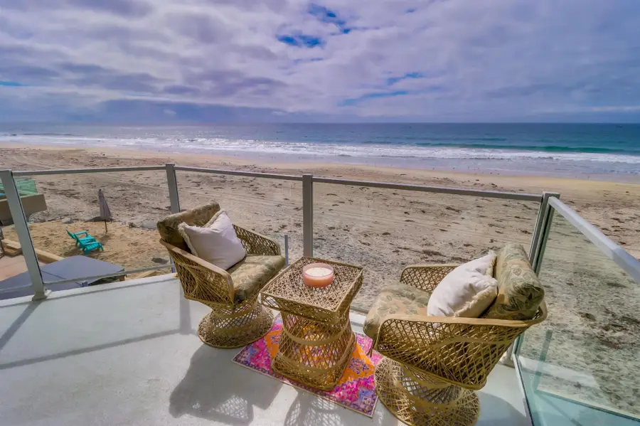 1362 Seacoast Dr #F, Imperial Beach, CA 91932 - #2