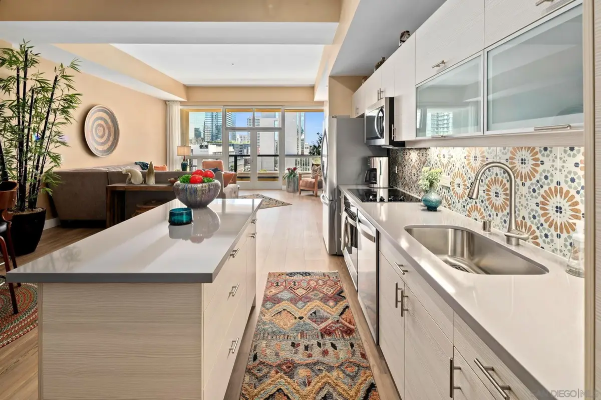350 W Ash St #809, San Diego, CA 92101 - #1
