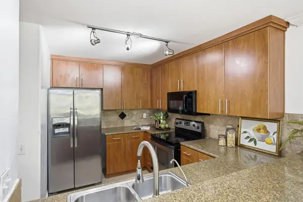 7003 Saranac Street #103, San Diego, CA 92115