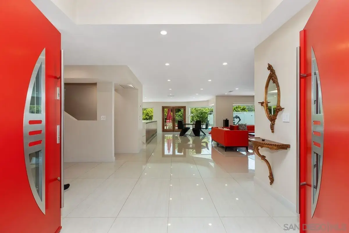 Address Withheld By Seller, San Diego, CA 92122 - #1