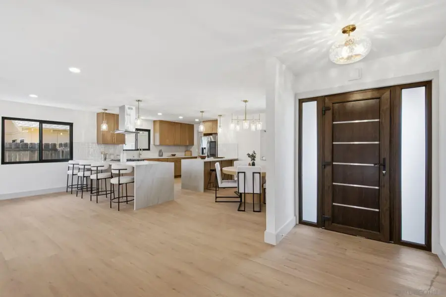 3227 Mercer Lane, San Diego, CA 92122 - #3