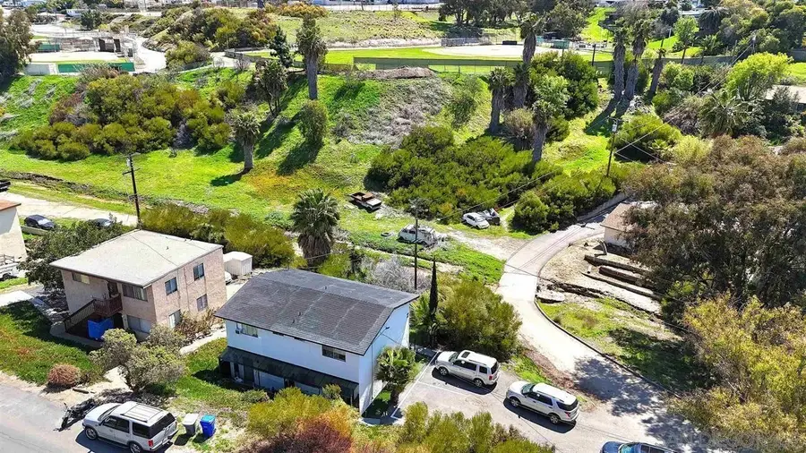 1850 Bakersfield St, Lemon Grove, CA 91945 - Image #3