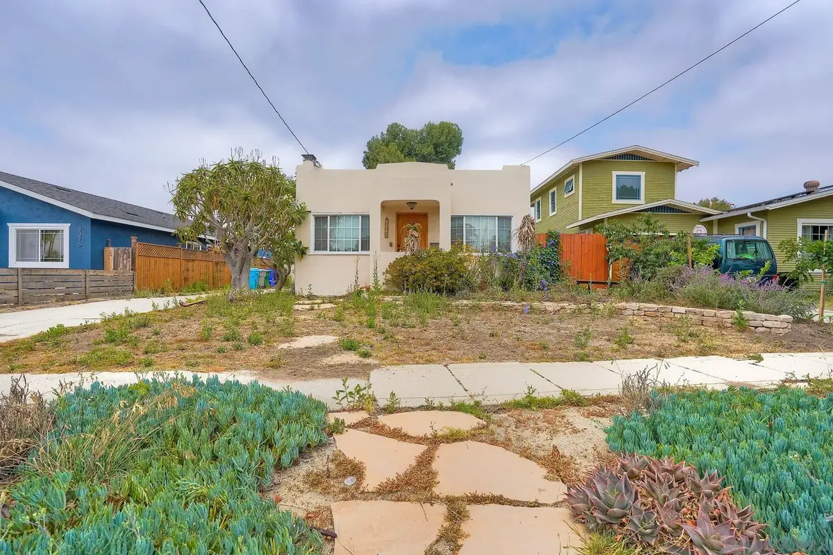 3378 N Mountain View Dr, San Diego, CA 92116 - #1