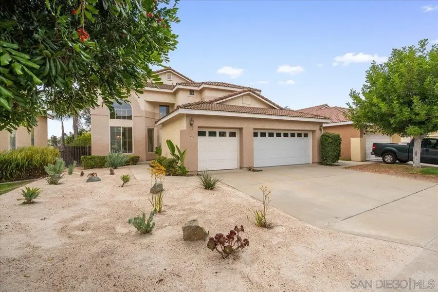 546 Calle Capistrano, San Marcos, CA 92069 - #2