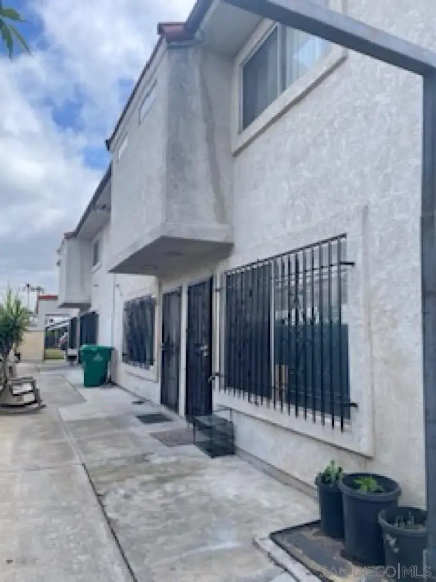 3868 Chamoune Ave, San Diego, CA 92105 - #3
