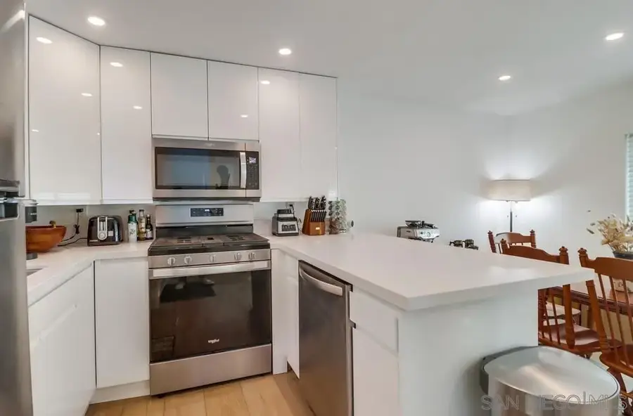 4053-55 Jewell, San Diego, CA 92109 - #3