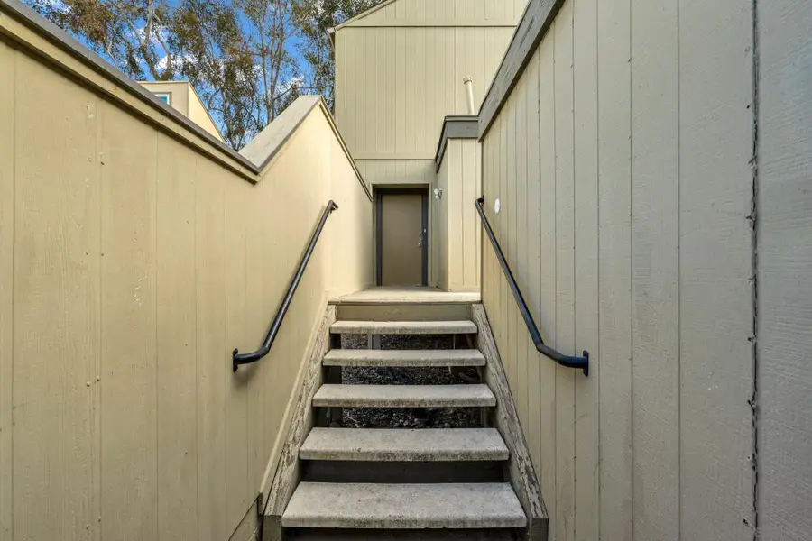 10523 Caminito Memosac, San Diego, CA 92131 - #3