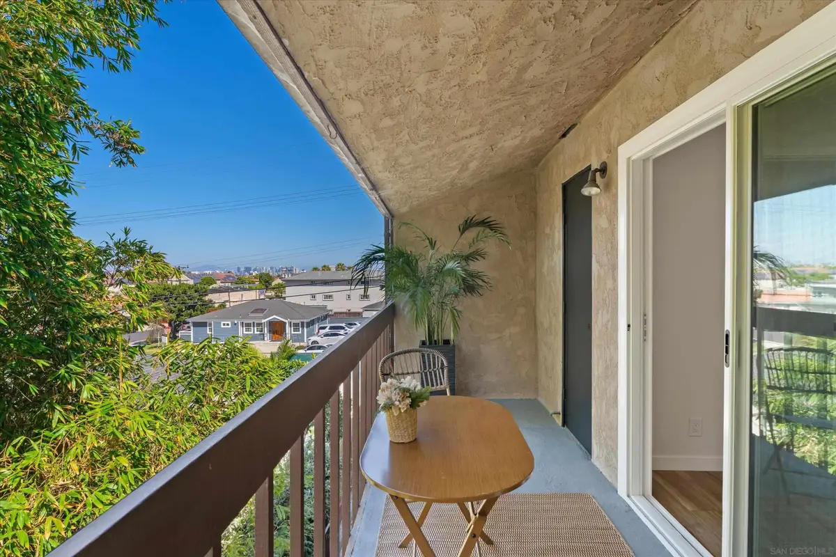 1762 N Locust St #4, San Diego, CA 92106 - #1