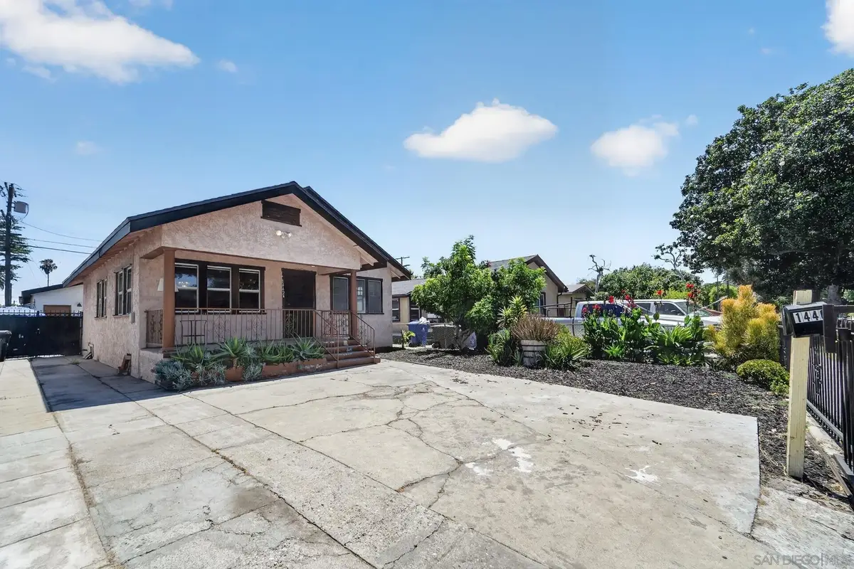 1442 W 69th, Los Angeles, CA 90047 - #1