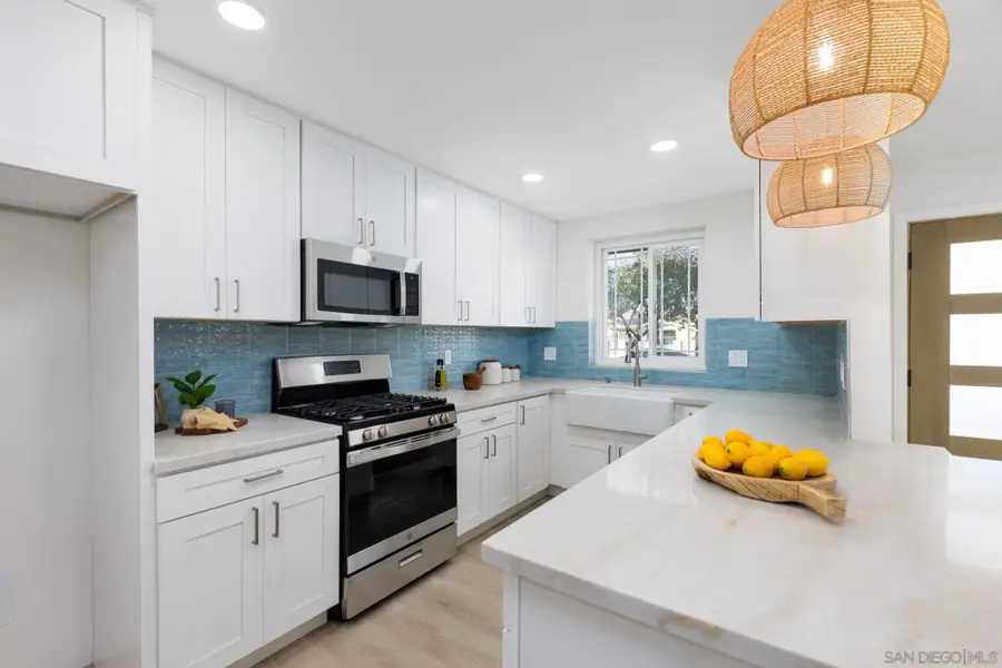 606 Carlsbad St, Spring Valley, CA 91977 - #3