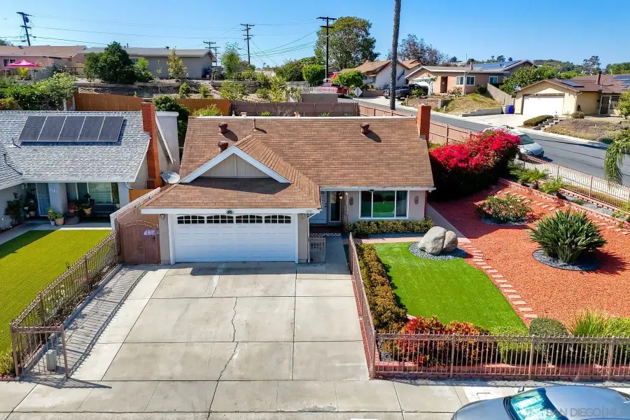 3191 Manos Dr, San Diego, CA 92139 - #2