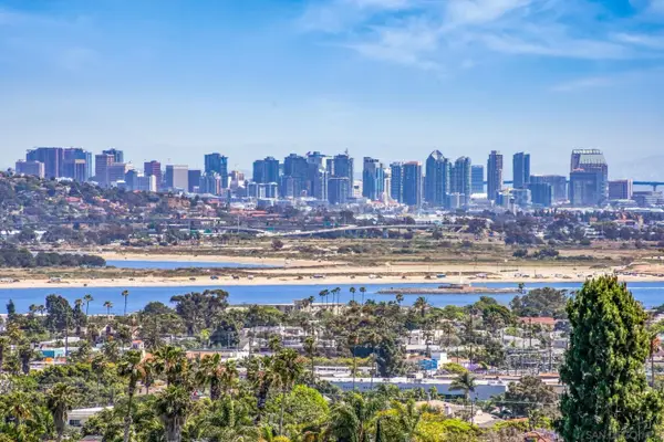 1243 - 1245 Van Nuys St, San Diego, CA 92109