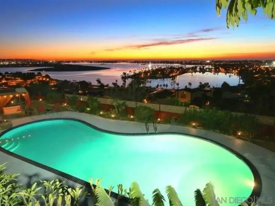 3212 Donley St, San Diego, CA 92117 - #3