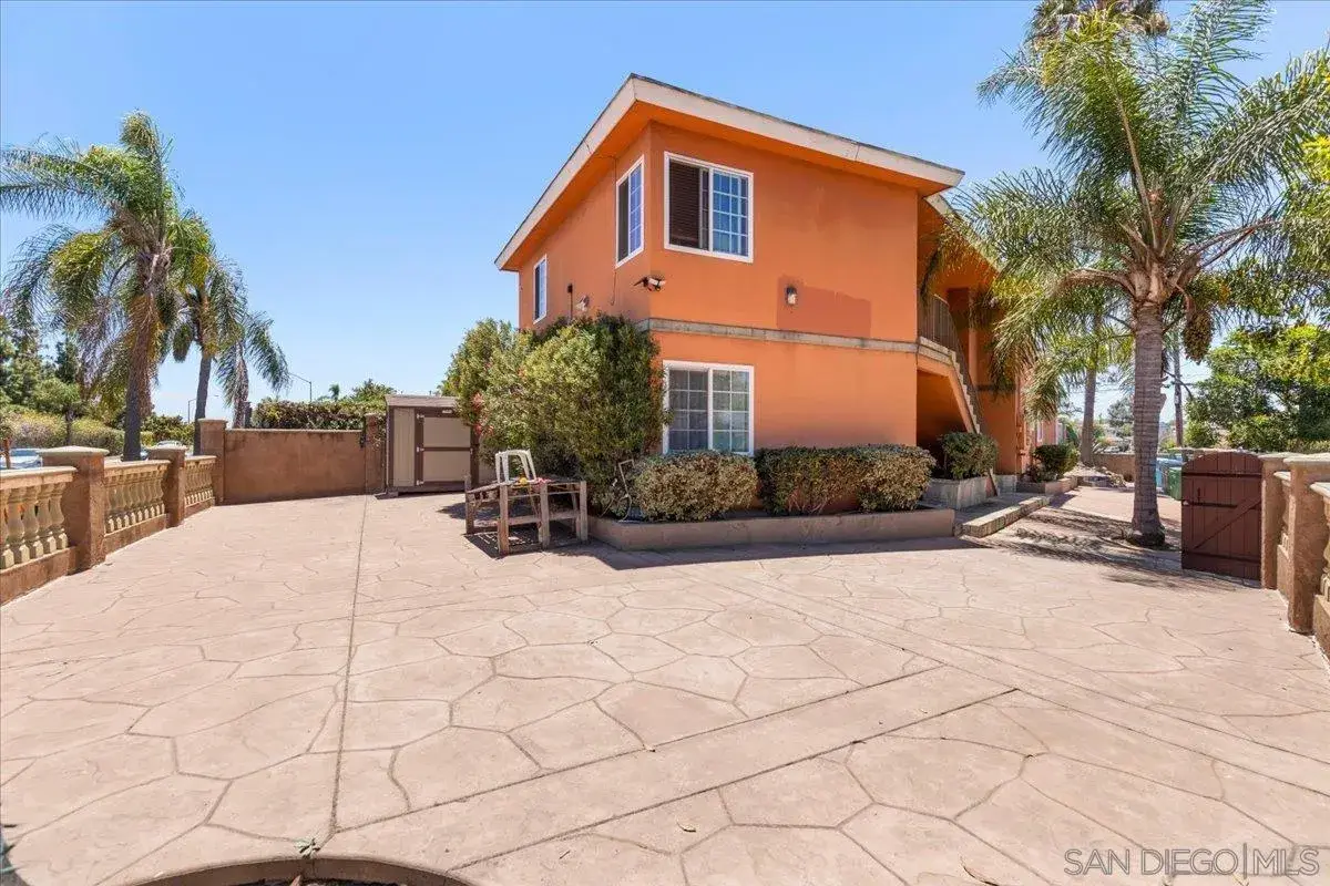 3935-41 Madison Ave, San Diego, CA 92116 - #1