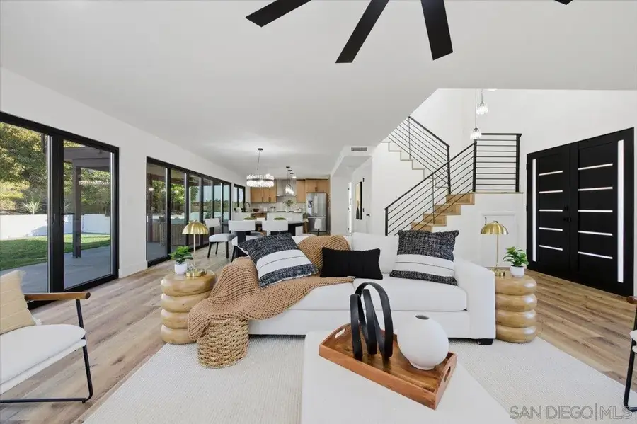 3590 Syracuse Ave., San Diego, CA 92122 - #3