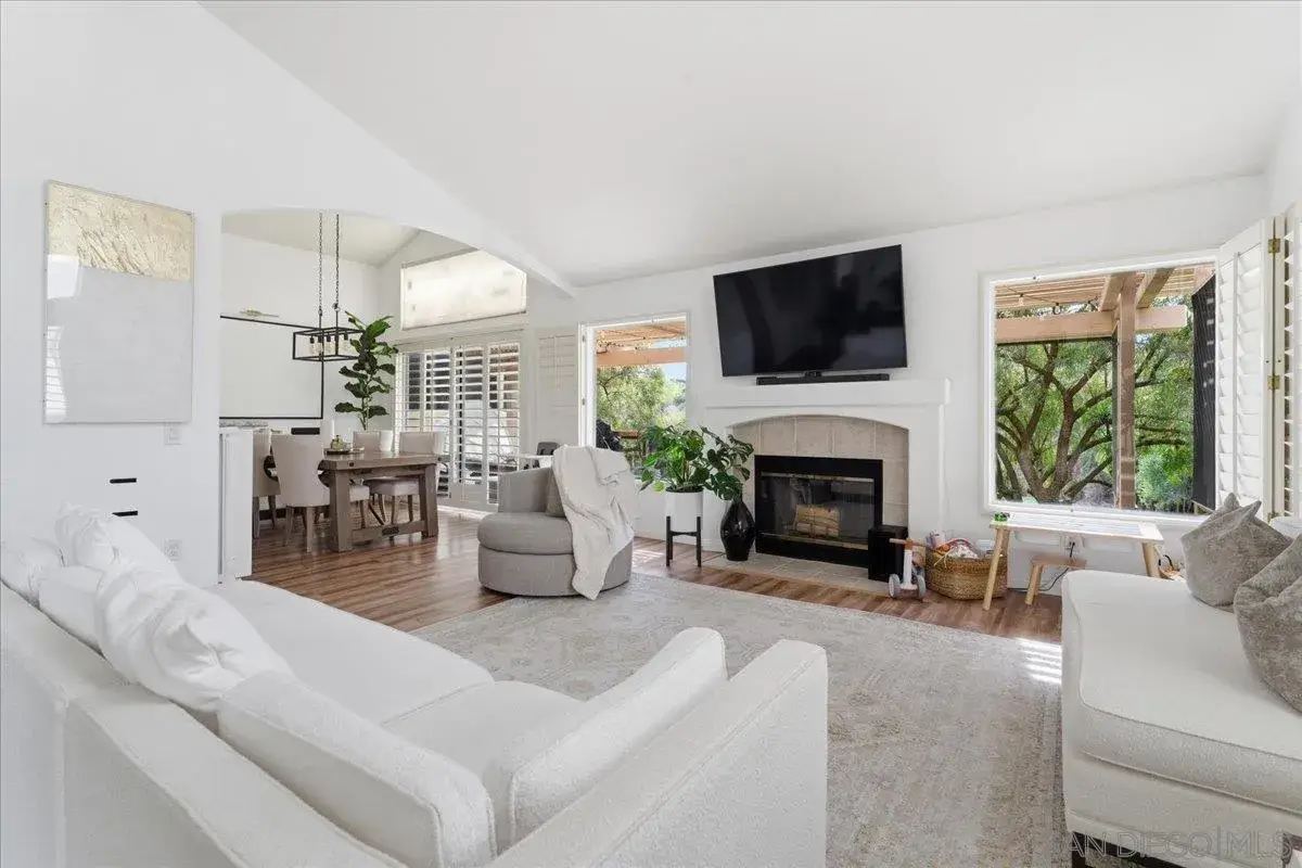 29585 Circle R Greens, Escondido, CA 92026 - #1