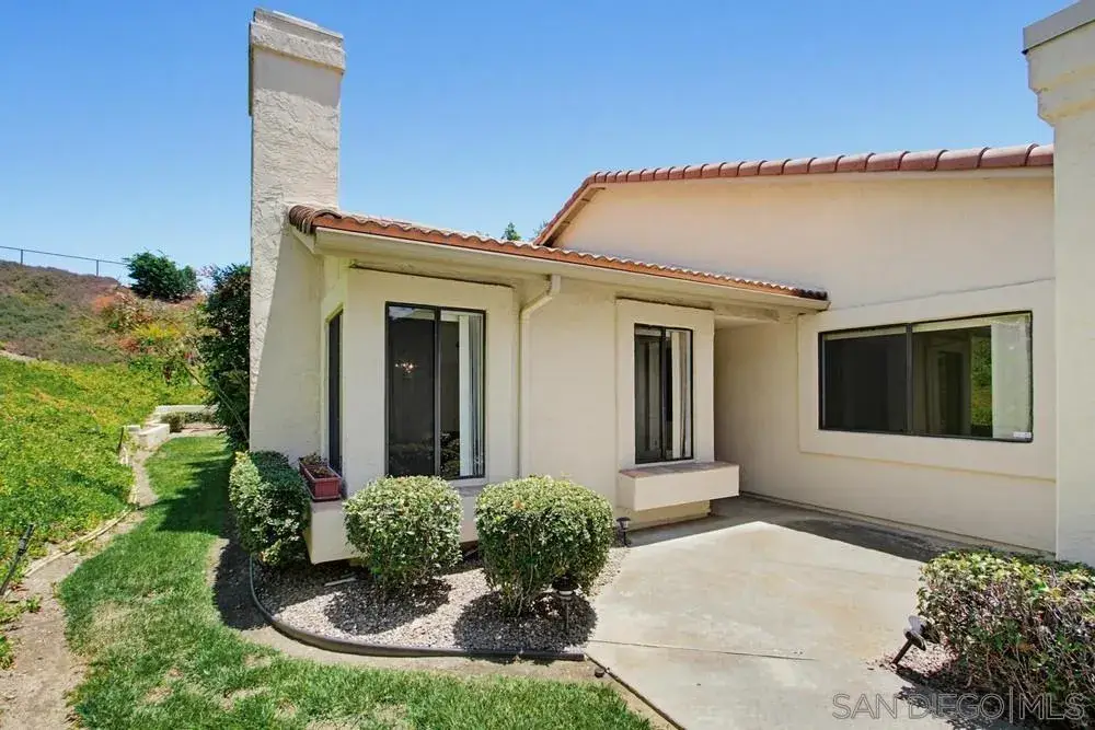 12724 Via Nasca, San Diego, CA 92128 - #1