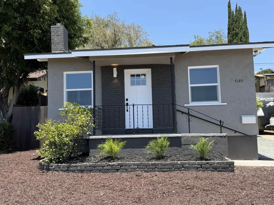 7180-82 Mohawk St, San Diego, CA 92115 - #3