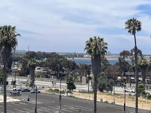 2540 Clairemont Dr #307, San Diego, CA 92117
