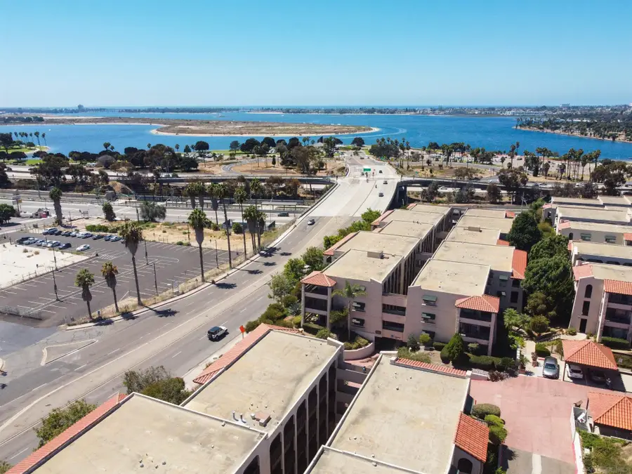 2540 Clairemont Dr #307, San Diego, CA 92117 - #3