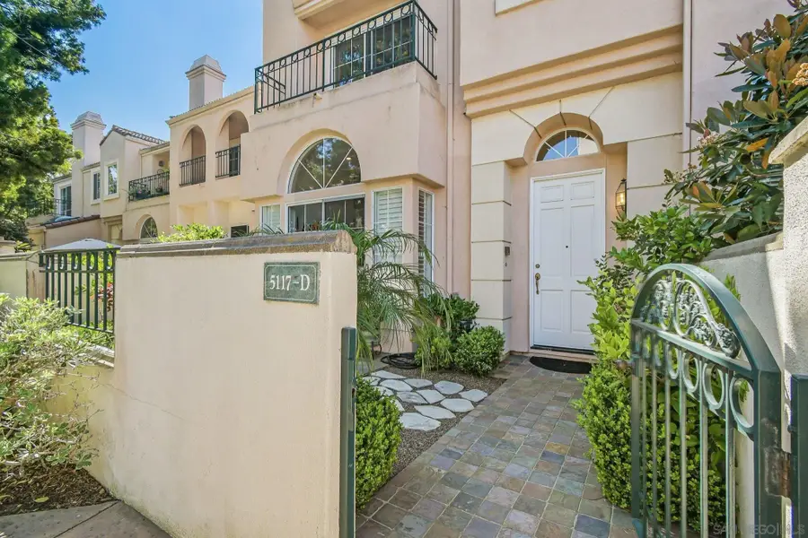5117 Renaissance Ave #D, San Diego, CA 92122 - #2