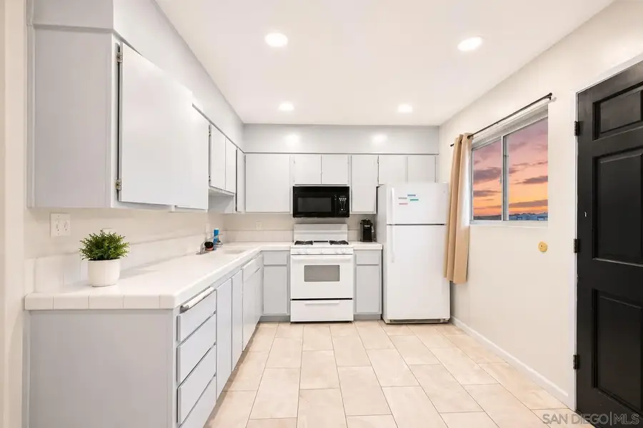 4875 Cole #61, San Diego, CA 92117 - #2