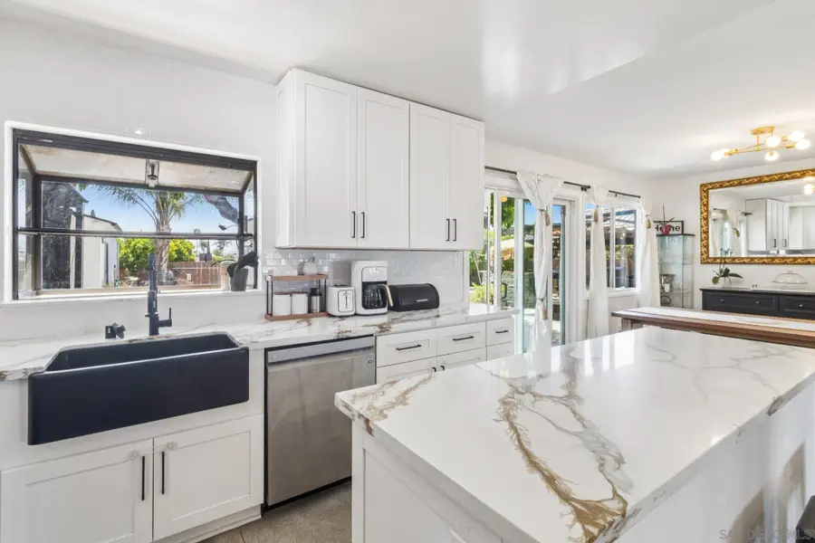 9239 Bellagio Rd, Santee, CA 92071 - #2