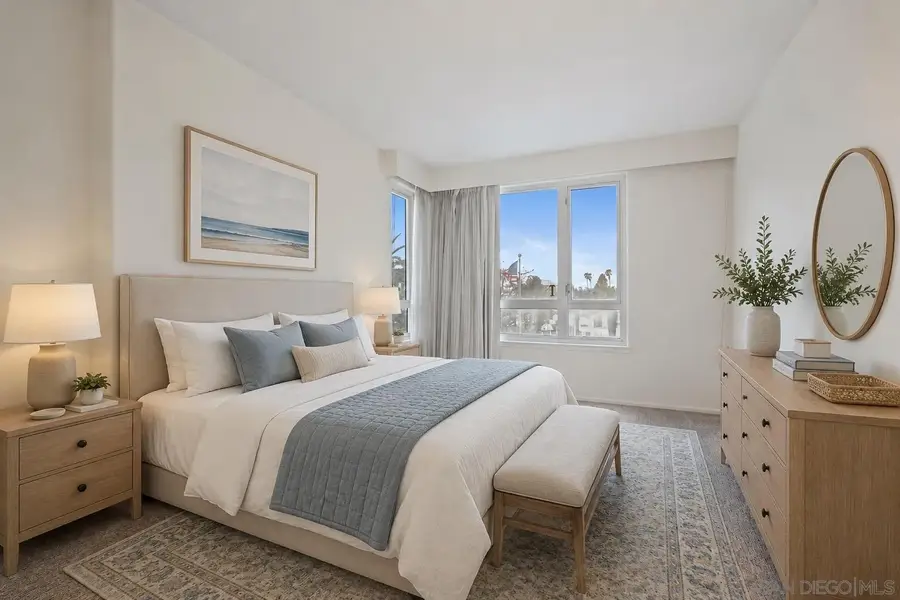 3890 Nobel Dr. #306, San Diego, CA 92122 - #3