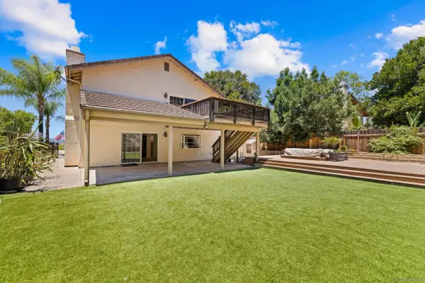 9193 Vista Entrada, Lakeside, CA 92040
