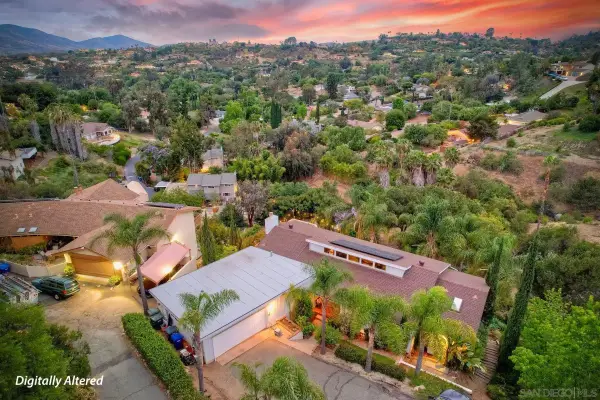 4807 Sunrise Valley Dr, El Cajon, CA 92020