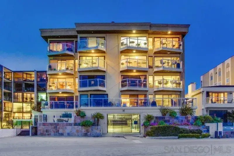 3888 Riviera Dr #301, San Diego, CA 92109 - #3