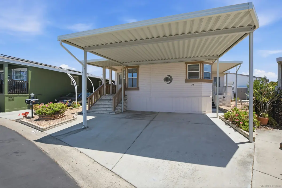 1600 E Vista Way #38, Vista, CA 92084 - #1
