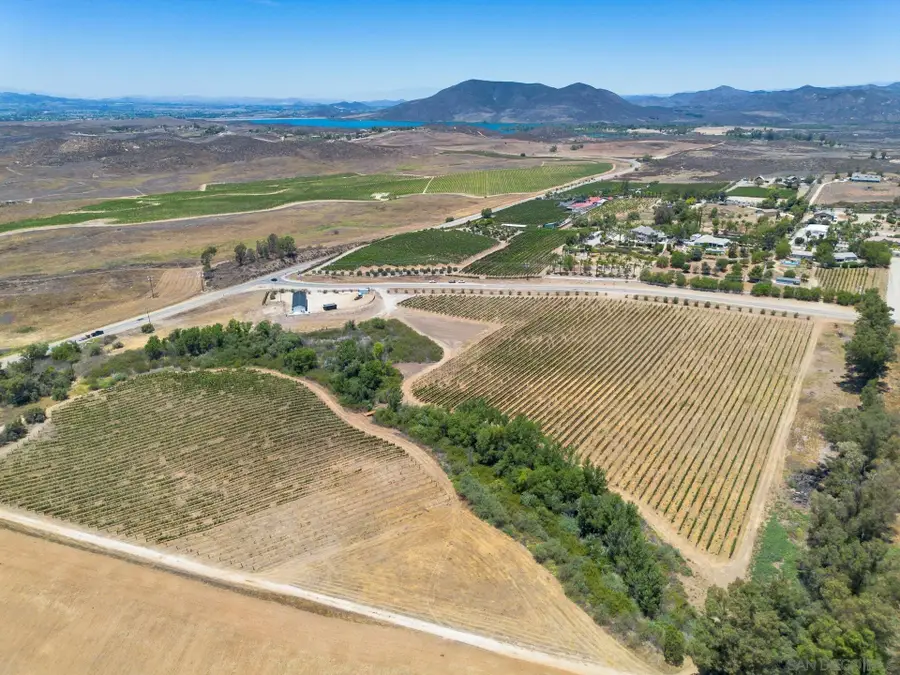 36051 E Benton Rd #1, Temecula, CA 92592 - #2