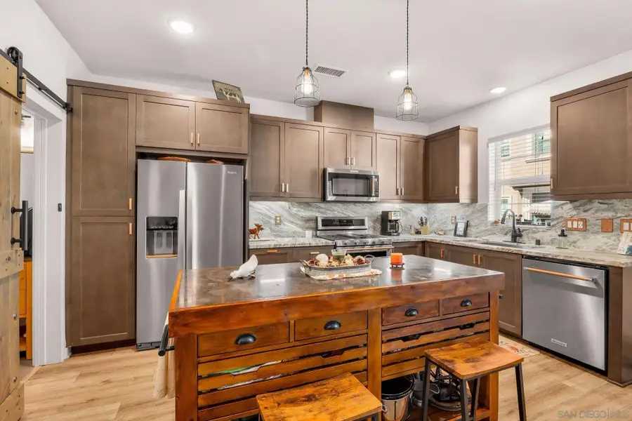 122 Diamante, San Marcos, CA 92078 - #2
