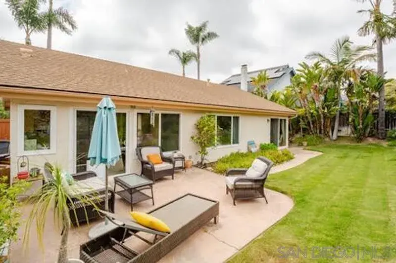 241 Rodney Ave, Encinitas, CA 92024 - #2