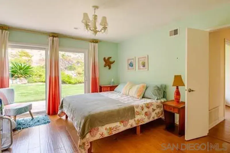 241 Rodney Ave, Encinitas, CA 92024 - #3