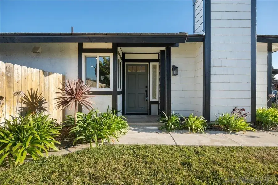 742 Foxwood, Oceanside, CA 92057 - #2