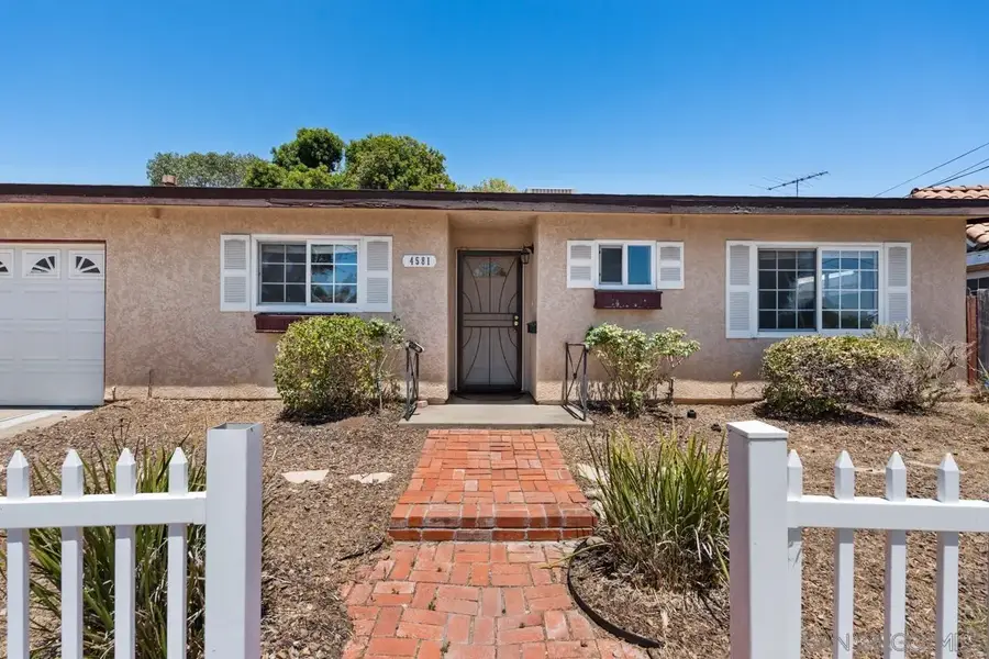 4581 Chinook, San Diego, CA 92117 - #2