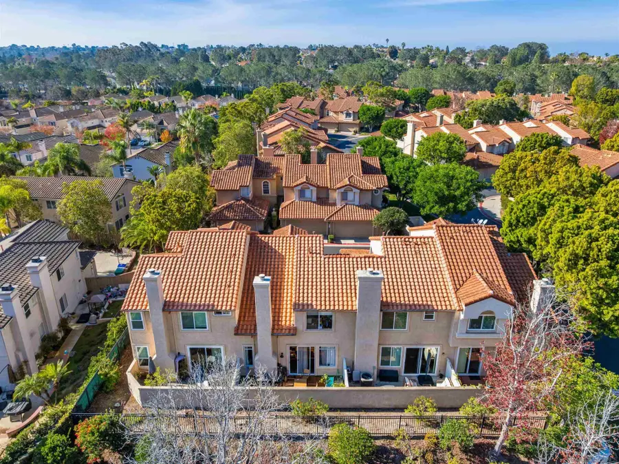 3811 Creststone, San Diego, CA 92130 - #3