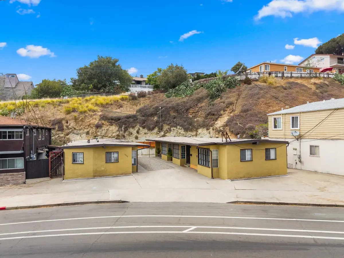 3206-16 Reynard Way, San Diego, CA 92103 - #1