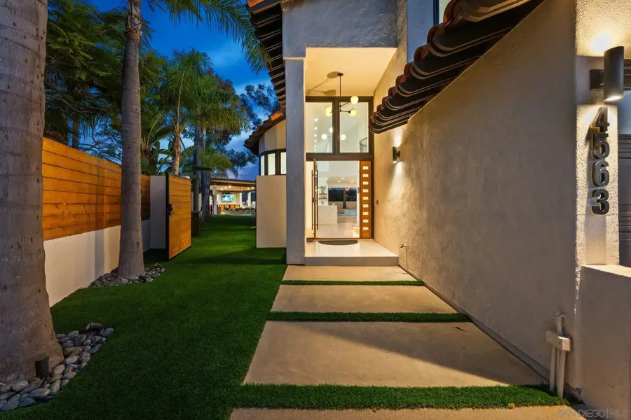 4563 Tarantella Ln, San Diego, CA 92130 - #3