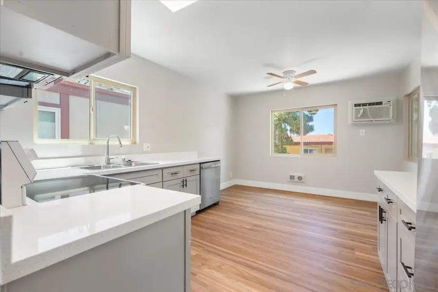5473 Adobe Falls Rd #9, San Diego, CA 92120 - #2