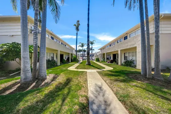1518 Rosecrans Street, San Diego, CA 92106