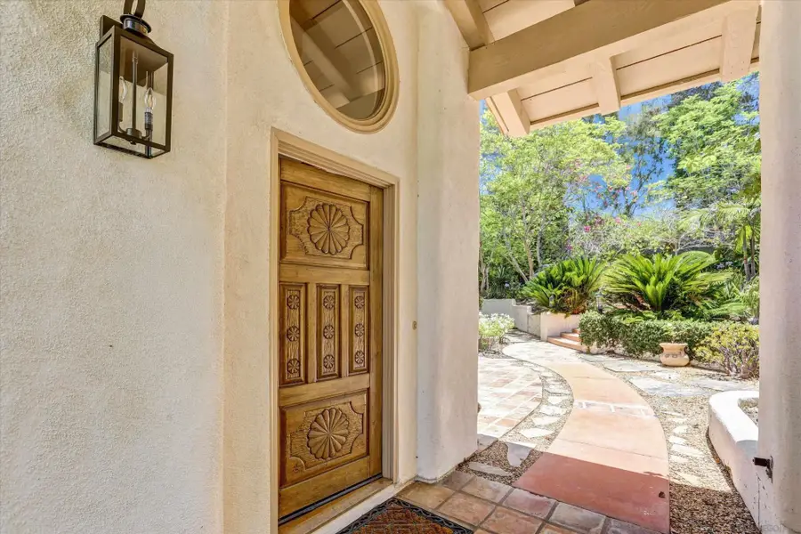 16722 Via Lago Azul, Rancho Santa Fe, CA 92067 - #3